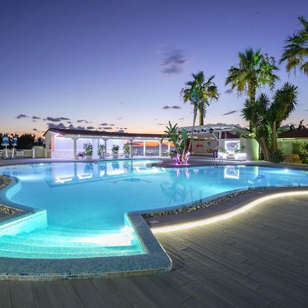 Hotel Residence Le Playe Санта-Доменіка Екстер'єр фото