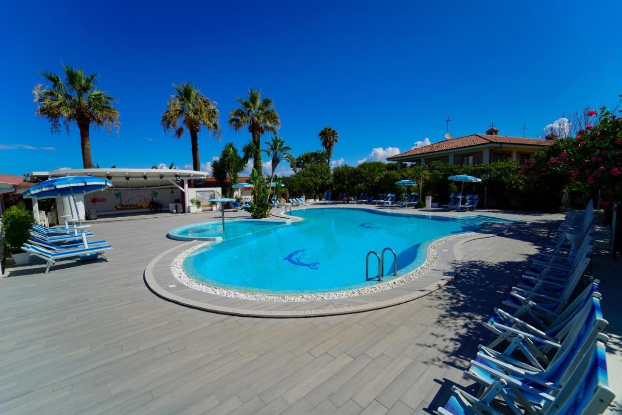 Hotel Residence Le Playe Санта-Доменіка Екстер'єр фото