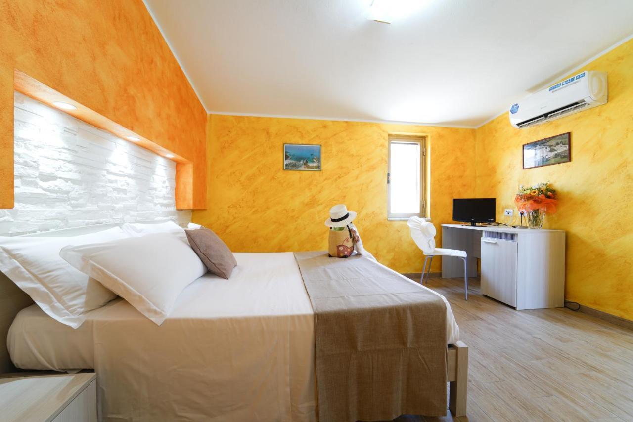 Hotel Residence Le Playe Санта-Доменіка Екстер'єр фото